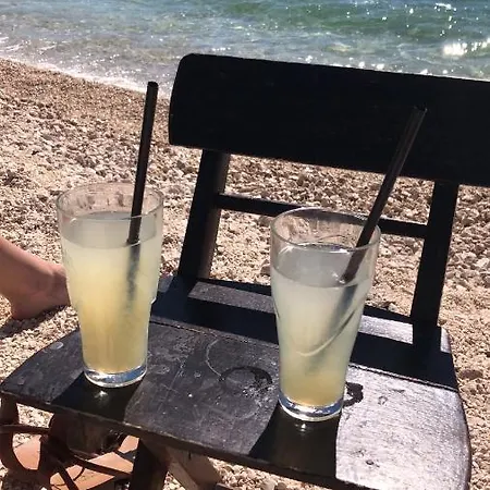 Emma Trogir