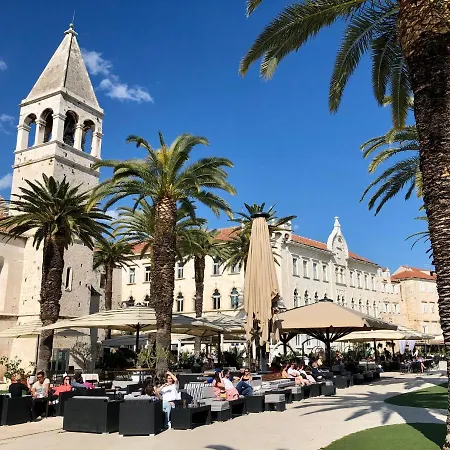 Emma Penzion Trogir
